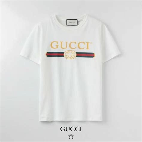 Купить мужские футболки Gucci в интернет.